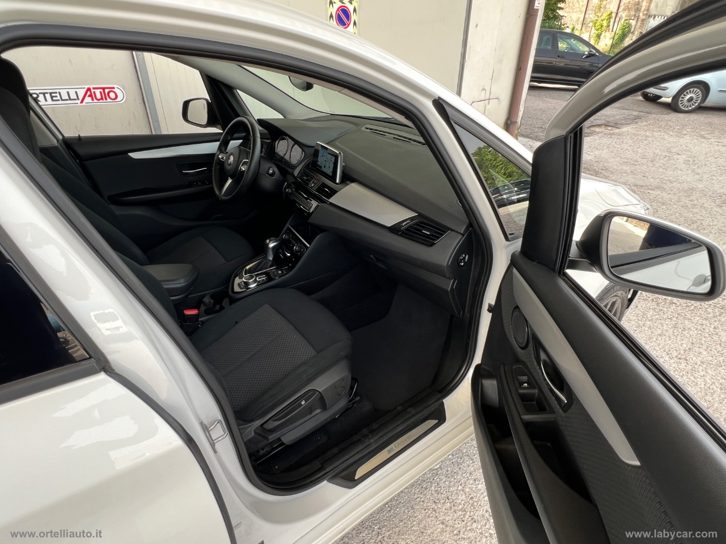 225xe Active Tourer iPerf.Advantage aut. - immagine 25