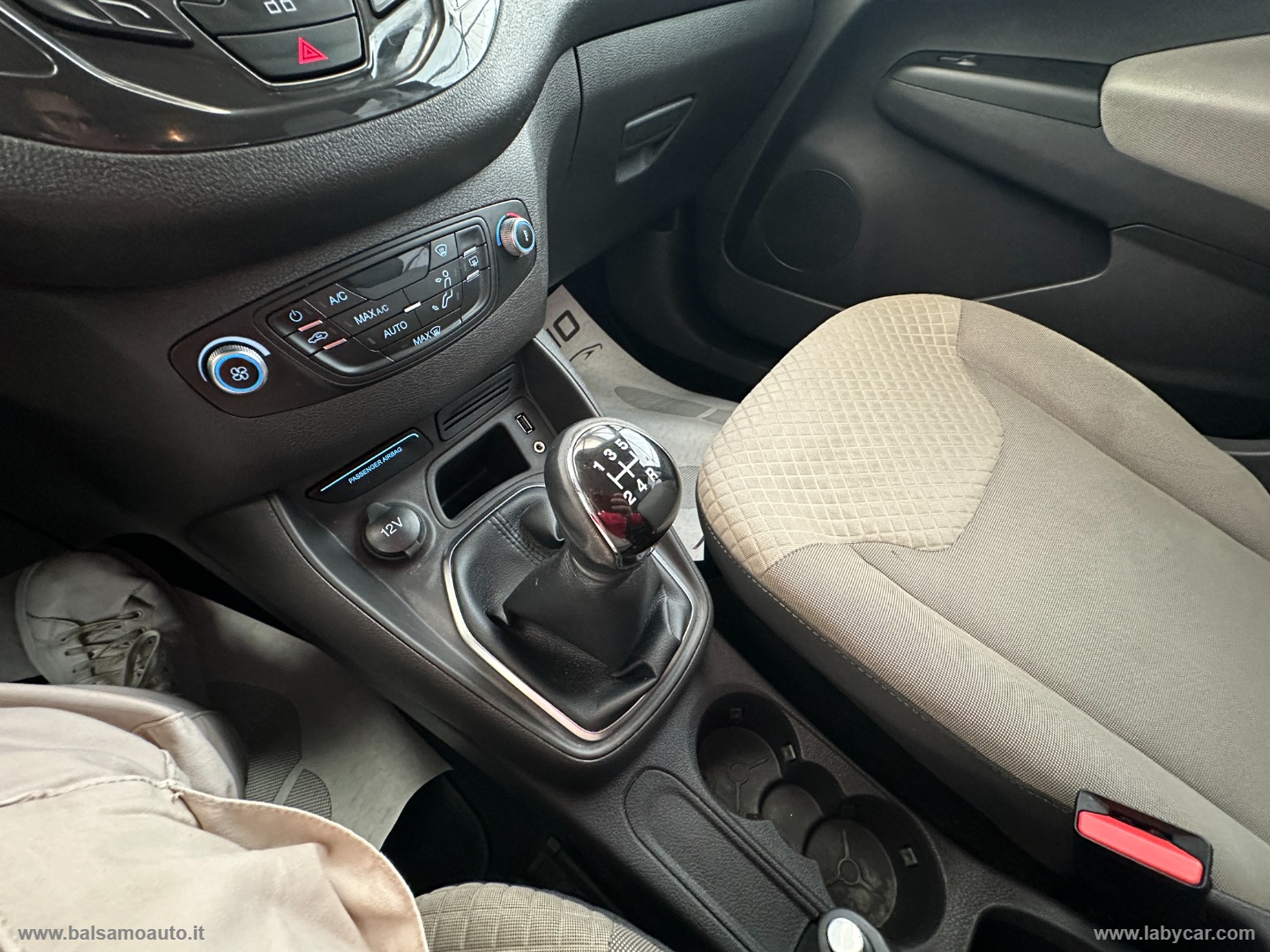 Tourneo Courier 1.5 TDCI 75 CV Titanium - immagine 25