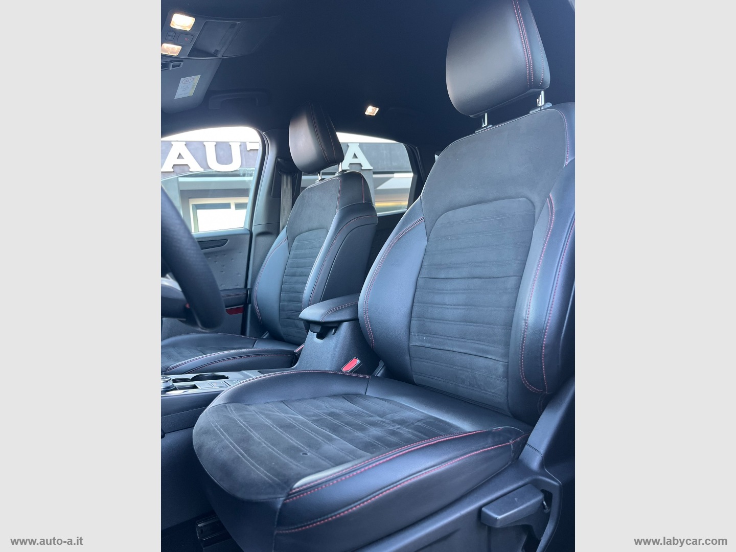 Kuga 1.5 EcoBlue 120 CV aut. 2WD ST-Line - immagine 25