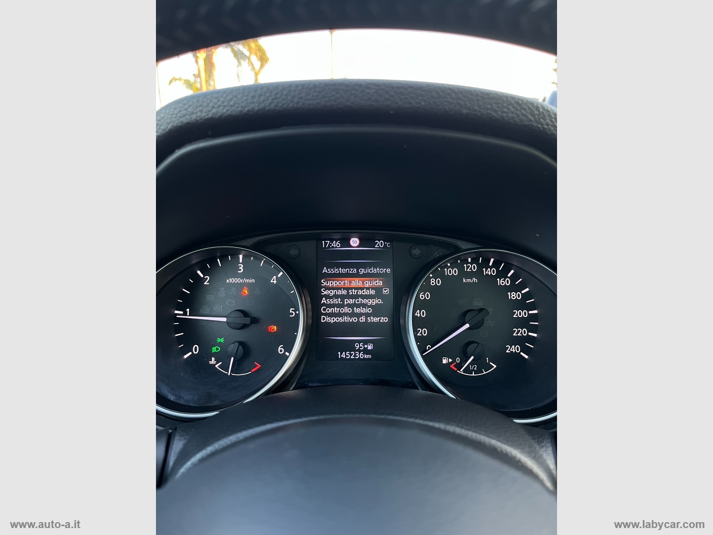 Qashqai 1.5 dCi 115 CV Tekna - immagine 25