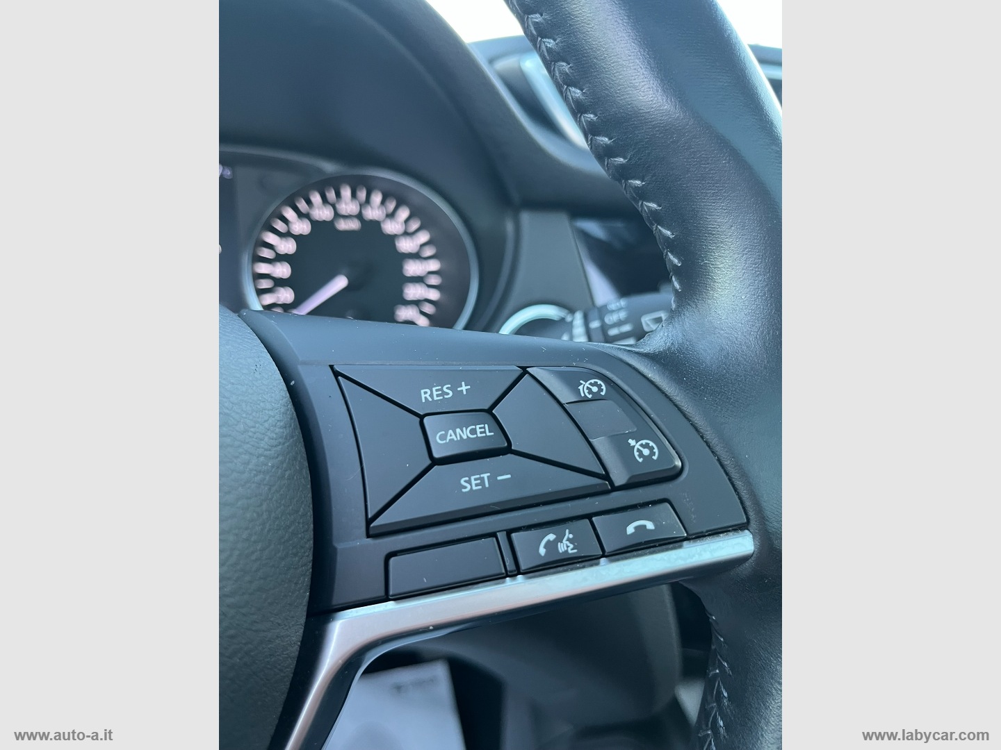 Qashqai 1.6 dCi 2WD Tekna - immagine 25