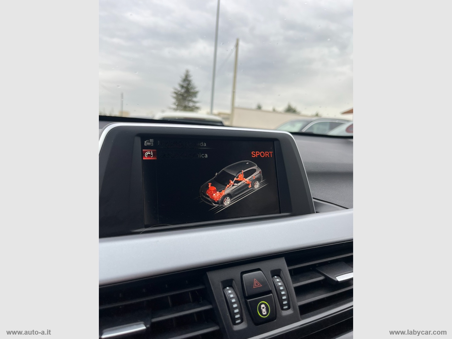X1 sDrive18d Business - immagine 25