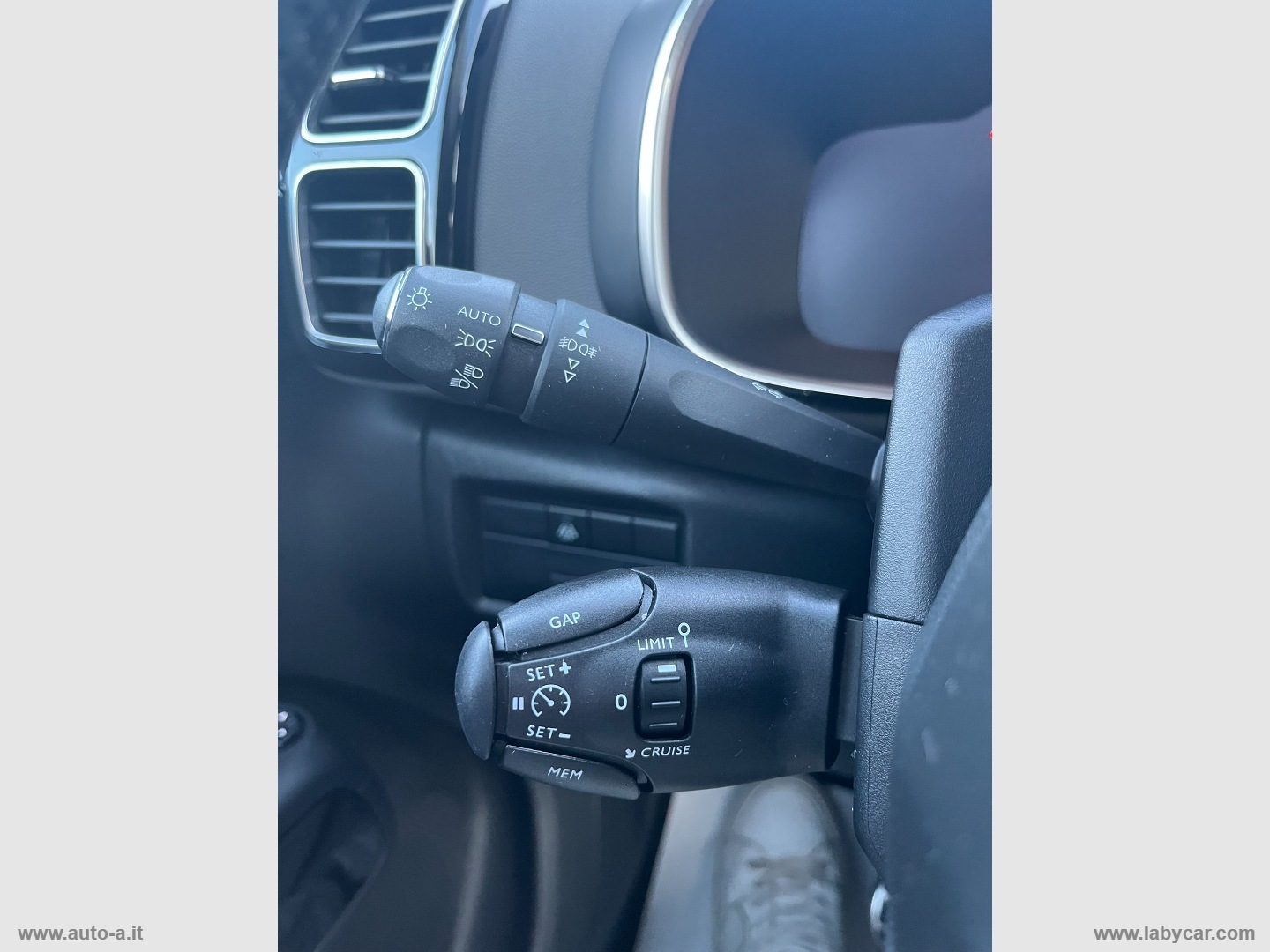 C5 Aircross BlueHDi 130 S&S Shine - immagine 25
