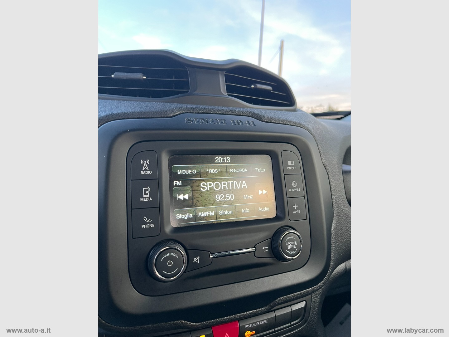 Renegade 1.6 Mjt 120CV Longitude - immagine 25