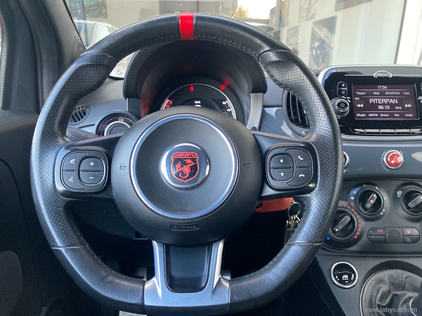 595 1.4 Turbo T-Jet 145 CV - immagine 25