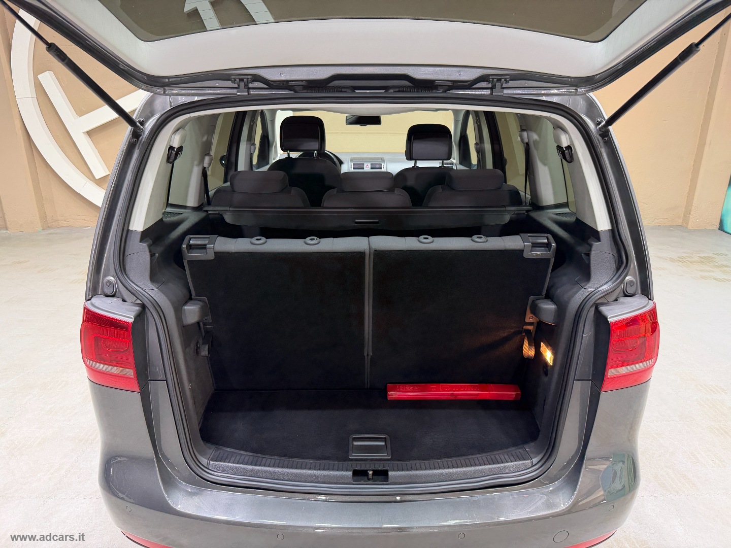 Touran Business 1.6 TDI Comfortline BMT *7 POSTI* - immagine 25