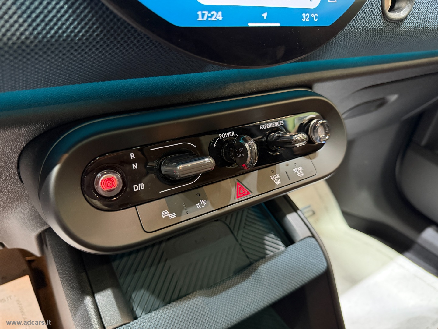 Mini Countryman SE ALL4 Favoured *TETTO*PELLE* - immagine 25