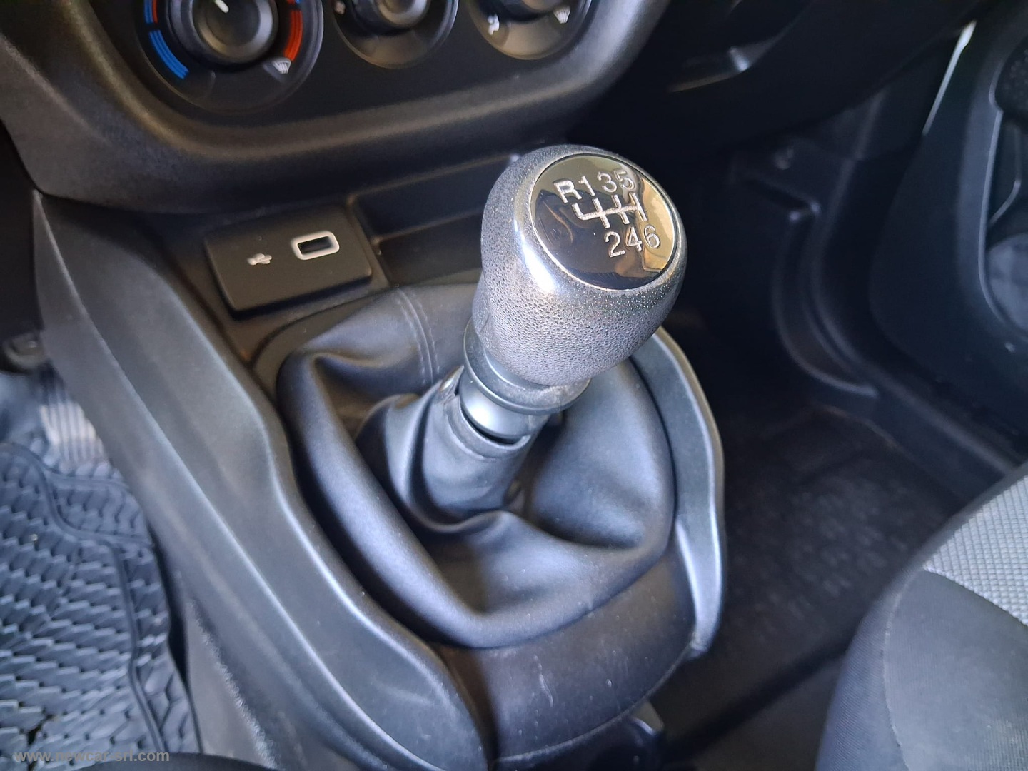 Doblò 1.4 Nat.Pow.PC-TN Cargo Easy - immagine 25