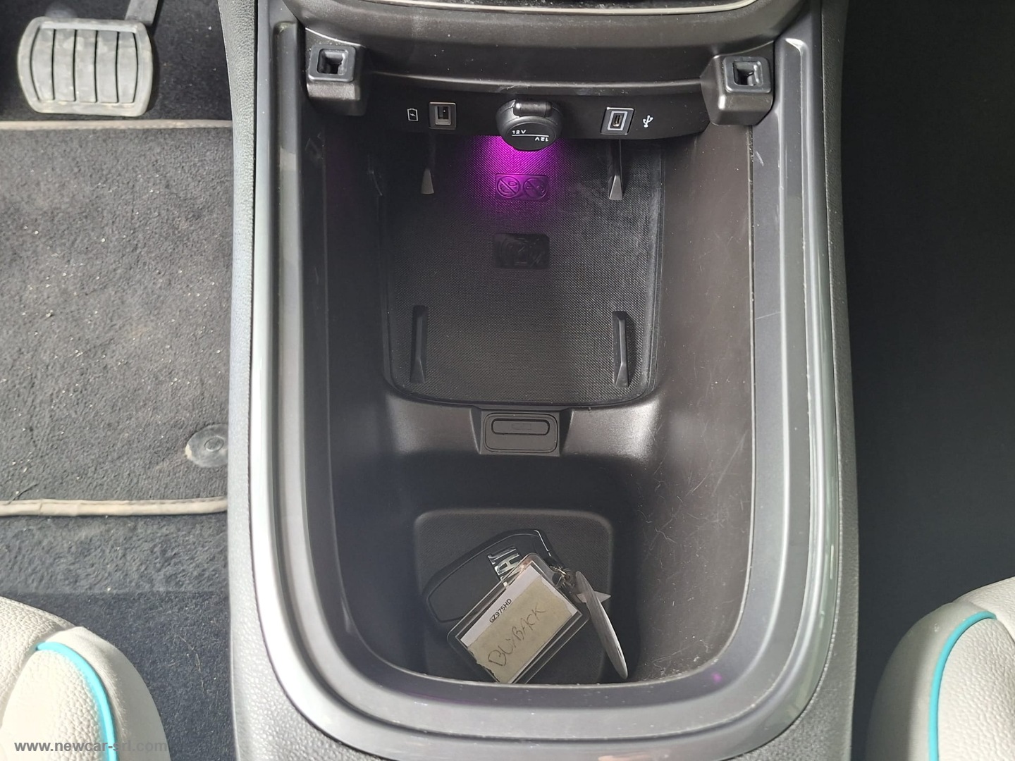 600 Hybrid 110 CV DCT MHEV Business - immagine 25