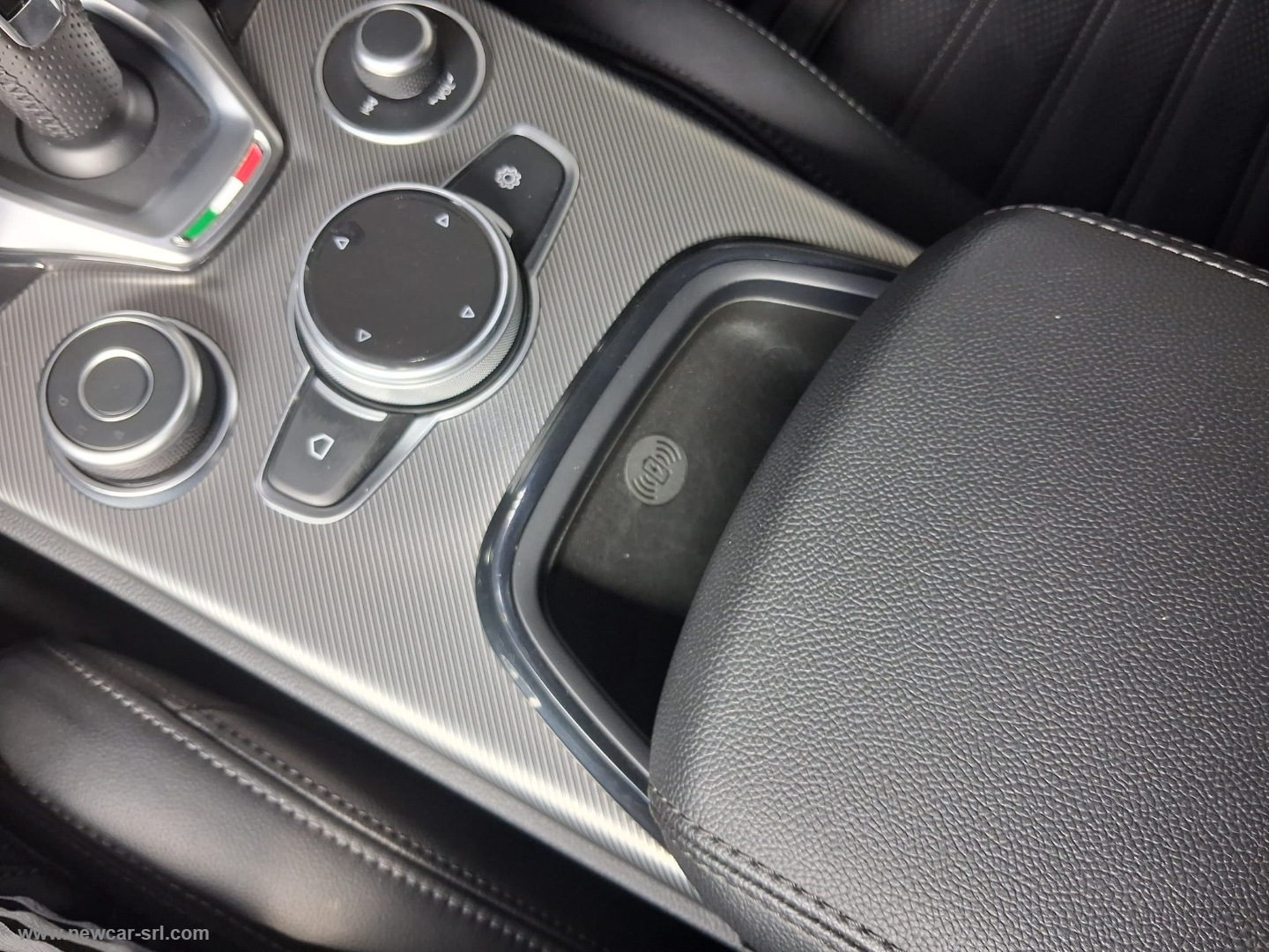 Stelvio 2.2 T.diesel 210CV AT8 Q4 Veloce - immagine 25