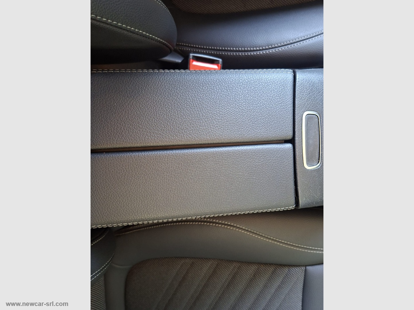 GLA 180 d Automatic Sport Plus - immagine 25