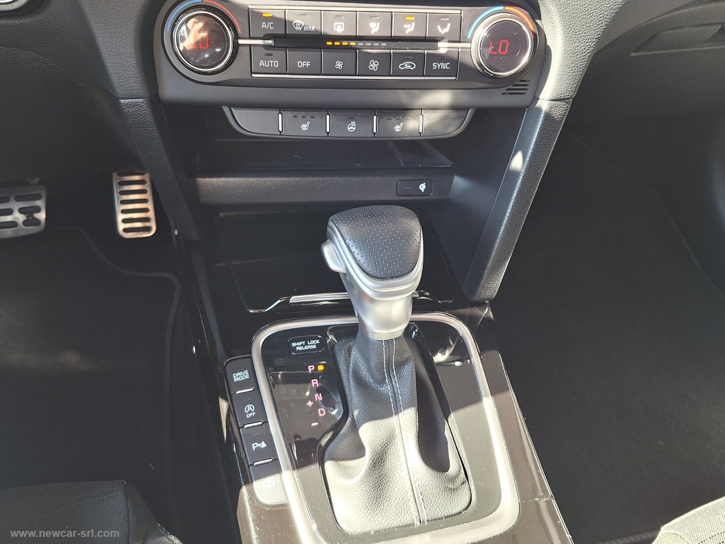 Xceed 1.6 CRDi 136 CV MHEV DCT GT-Line - immagine 25