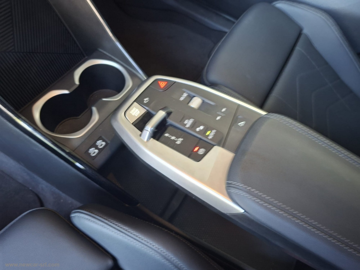 X1 xDrive 25e - immagine 25