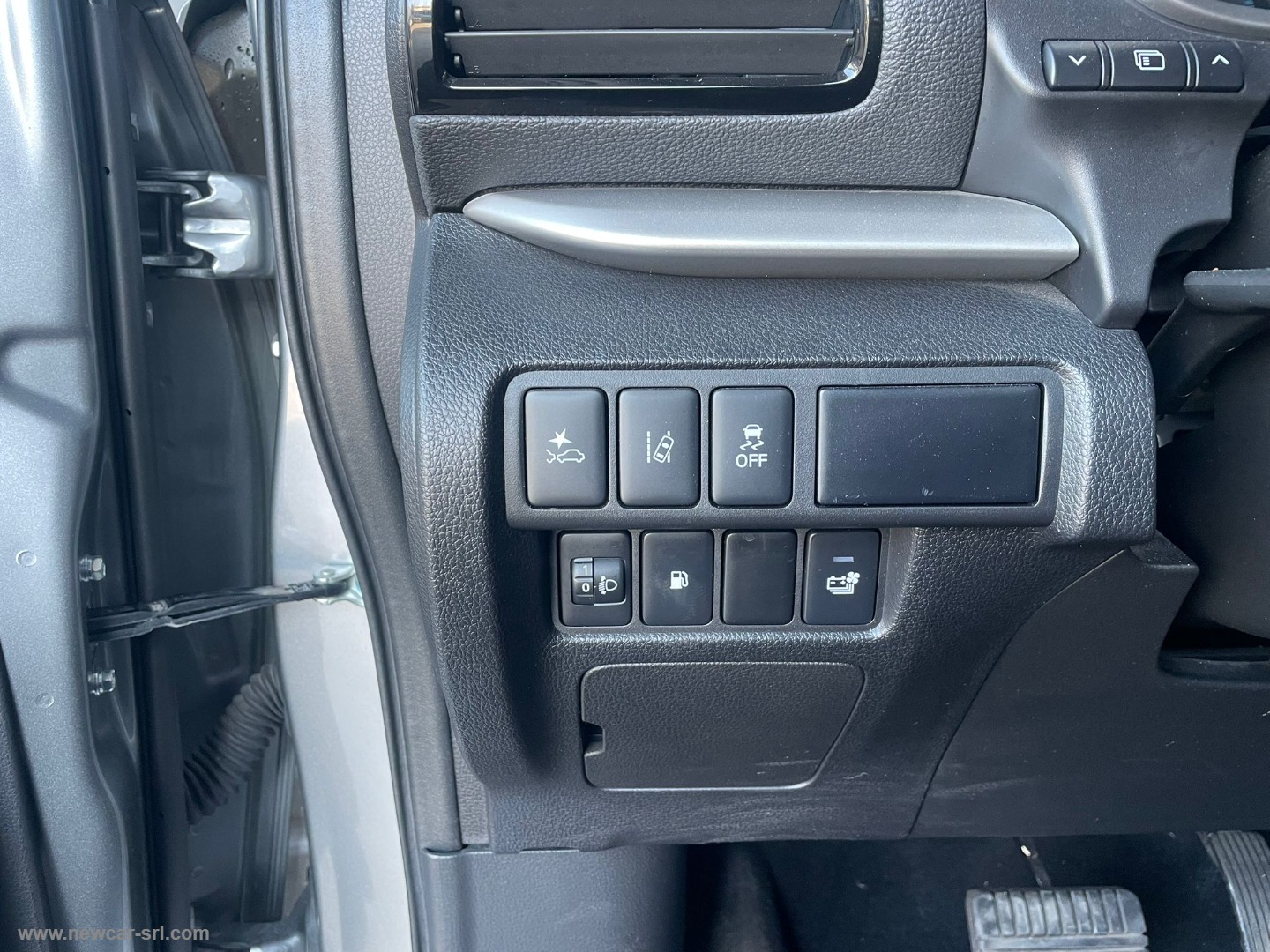 Eclipse Cross 2.4 4WD PHEV Instyle SDA - immagine 25