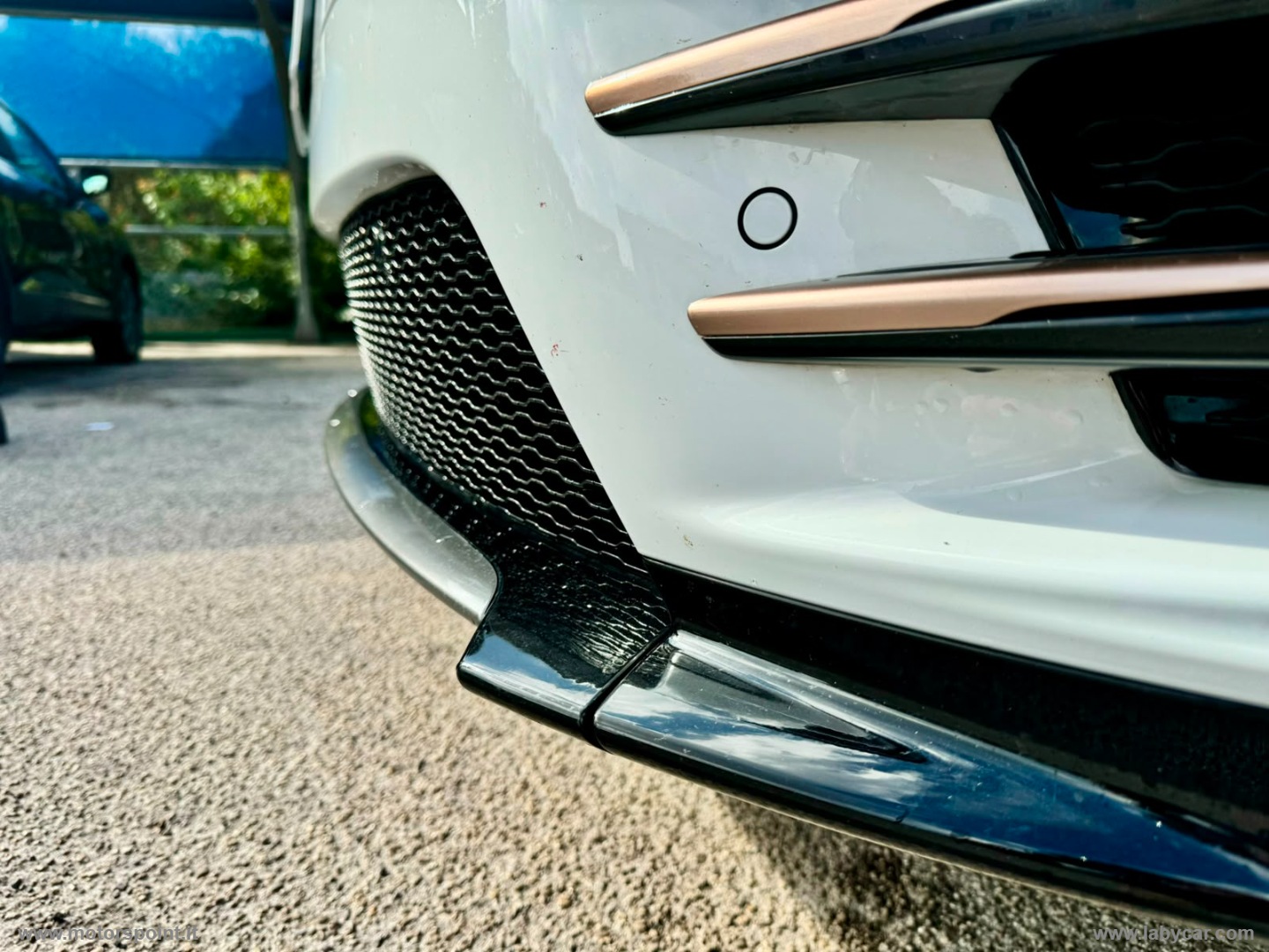 RR Velar 2.0D I4 180 CV R-DYNAMIC S - immagine 25