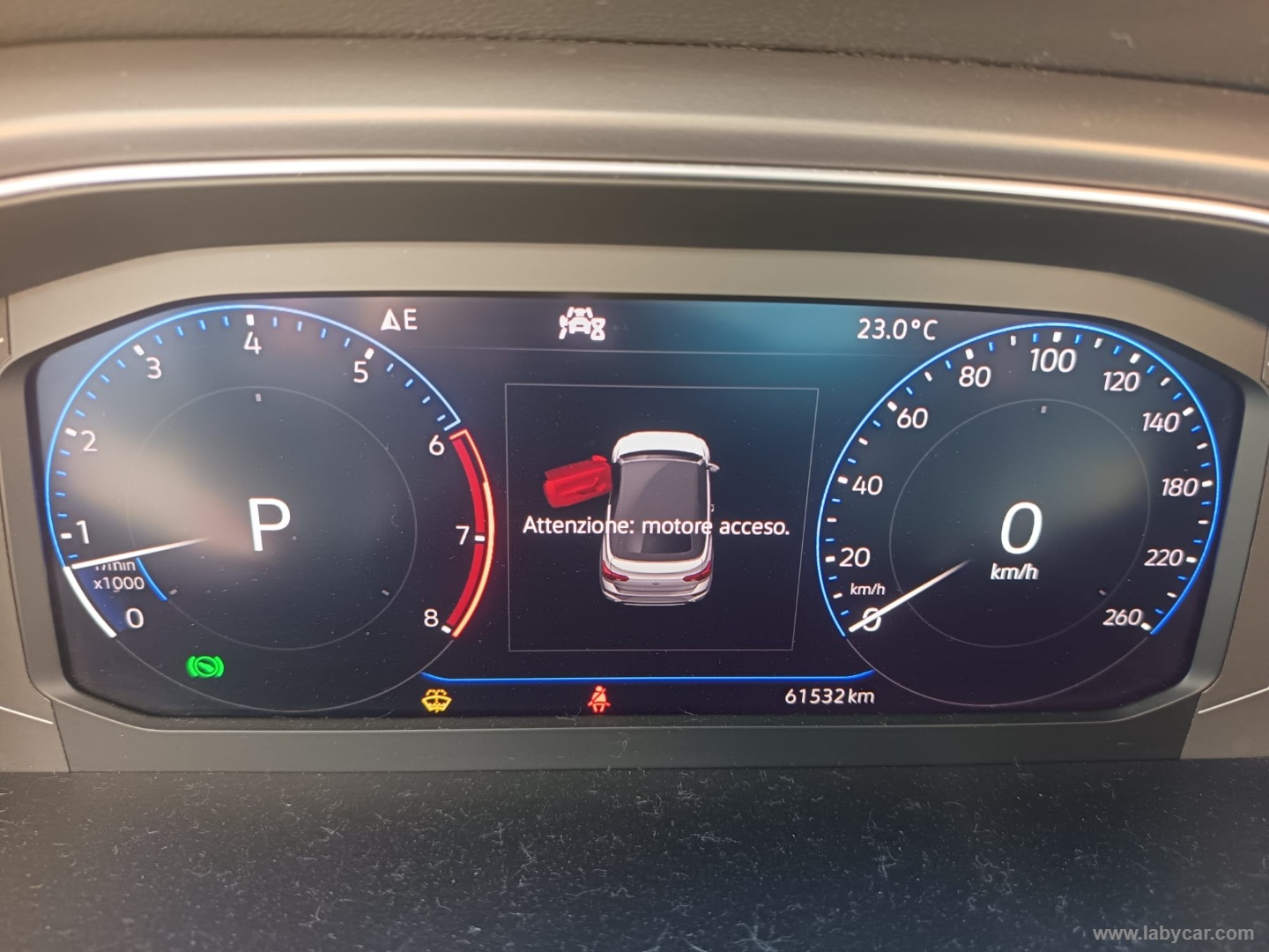 Volkswagen T-Roc Cabriolet 1.5 TSI ACT DSG Style - Immagine 25