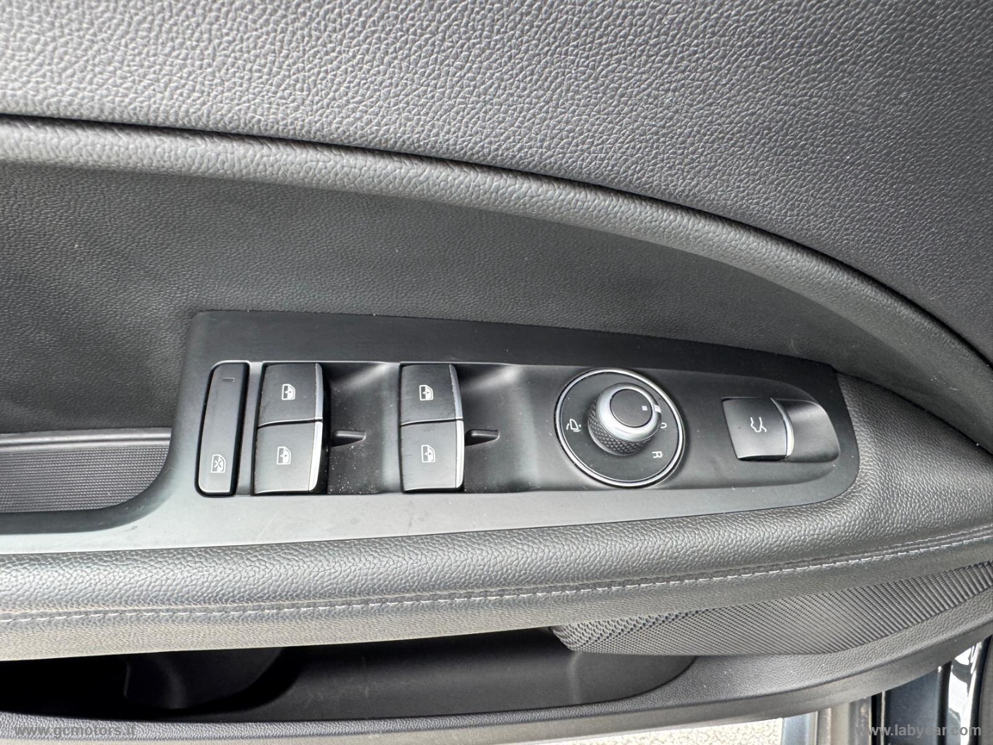 Alfa Romeo Stelvio Stelvio 2.2 T.d. 160CV AT8 RWD Sprint - Immagine 25