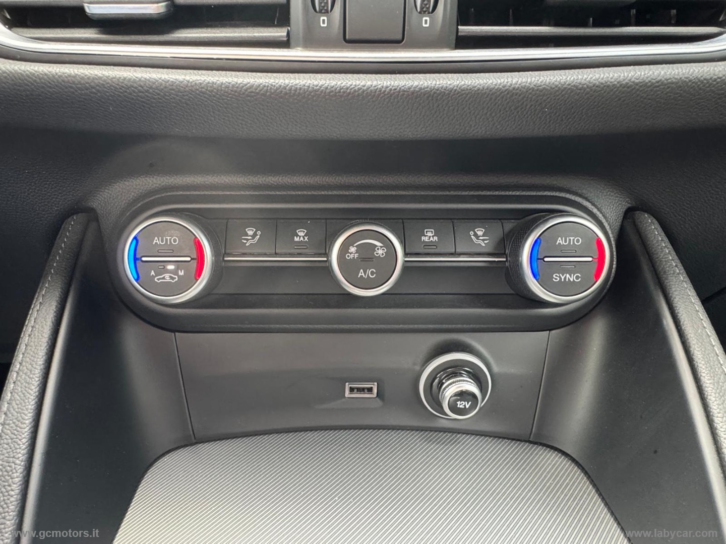 Alfa Romeo Stelvio Stelvio 2.2 T.d. 160CV AT8 RWD Sprint - Immagine 25