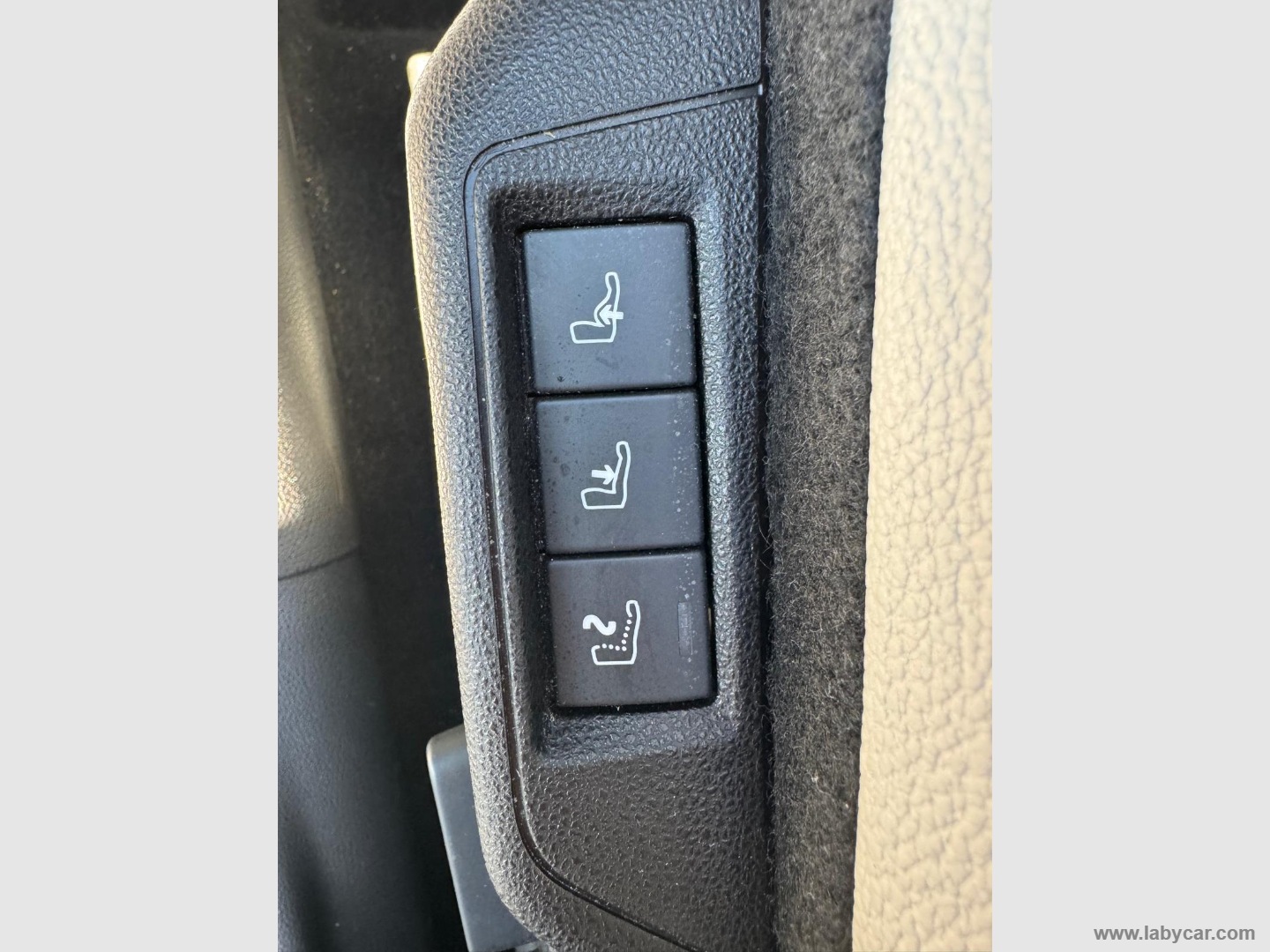 Fiat 600 Hybrid MHEV La Prima - Immagine 25