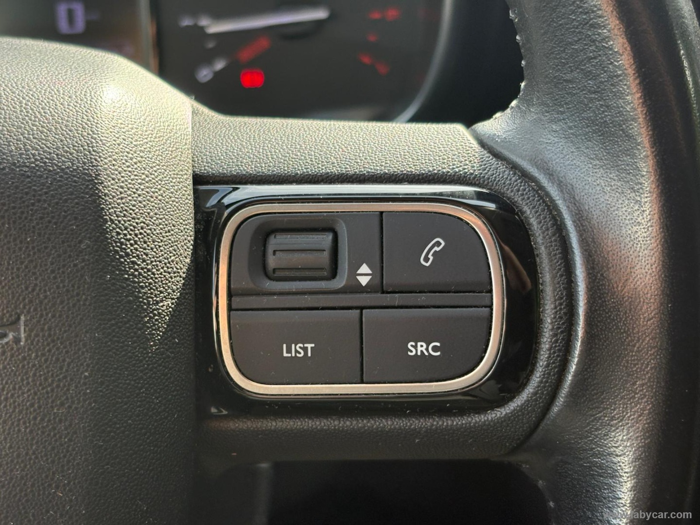 Citroën C3 Aircross BlueHDi 100 S&S Feel - Immagine 25