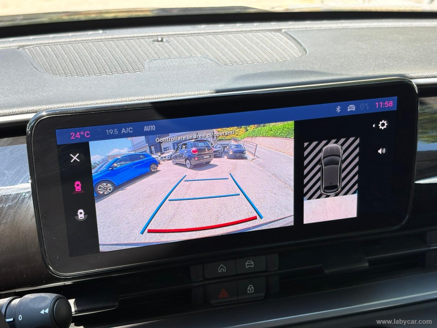 600 Hybrid 145 CV DCT MHEV Icon - immagine 25