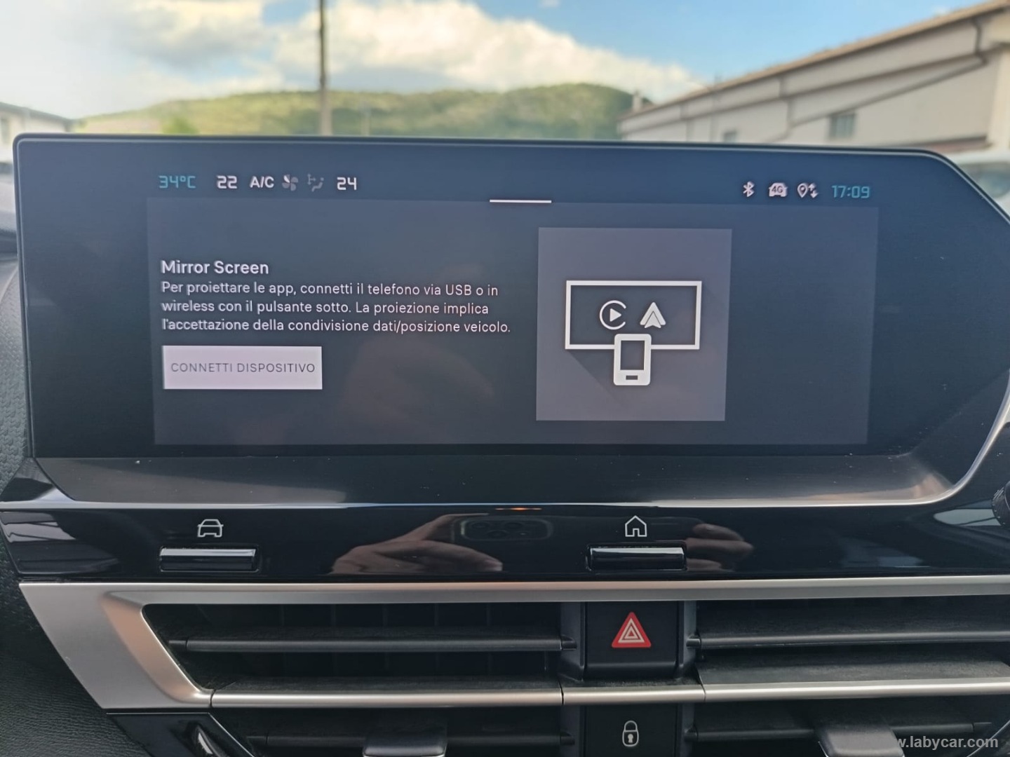 Citroën C4 Hybrid 145 e-DCS6 Plus - Immagine 25