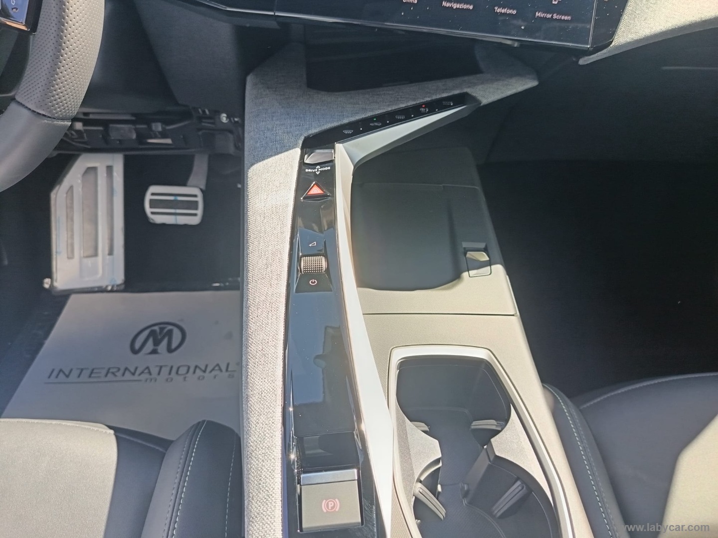 Peugeot 3008 Hybrid 145 e-DCS6 GT - Immagine 25