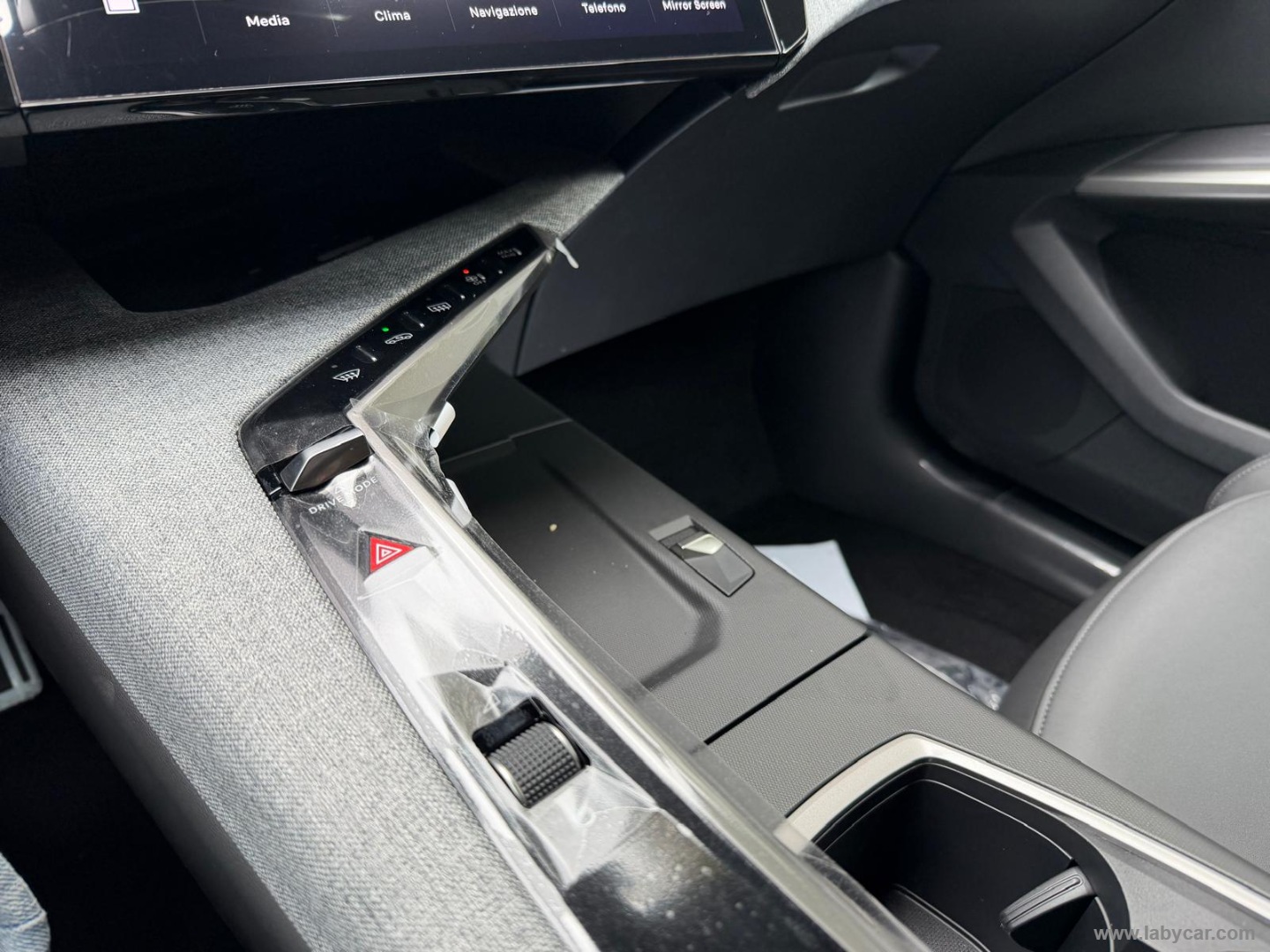 3008 Hybrid 145 e-DCS6 GT - immagine 25