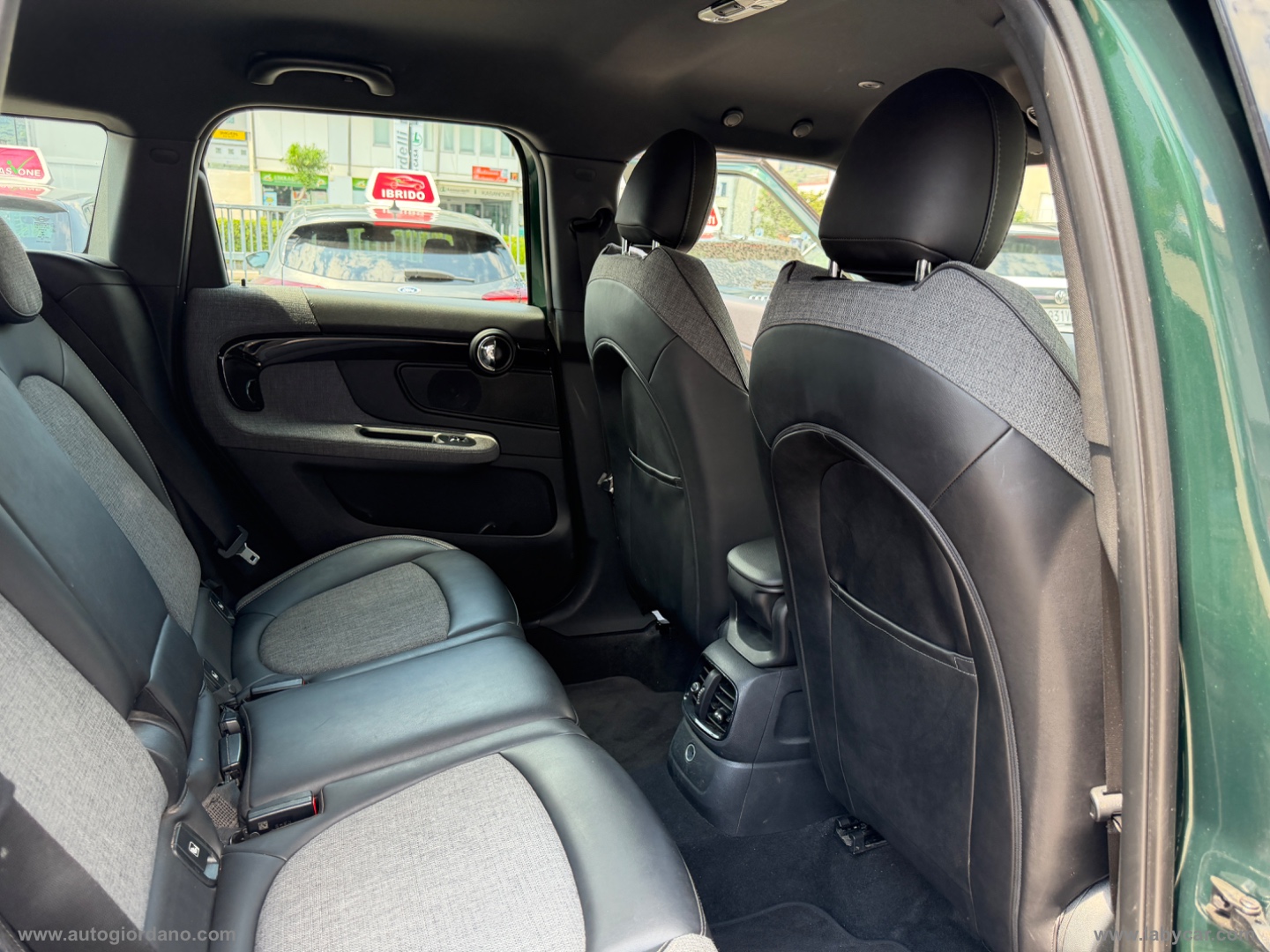 Mini Cooper Business Countryman Aut. 4X4 - immagine 25