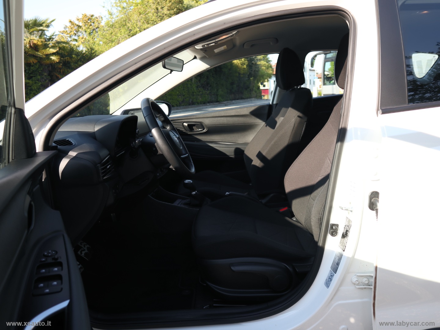 Bayon 1.2 MPI MT XClass - immagine 25