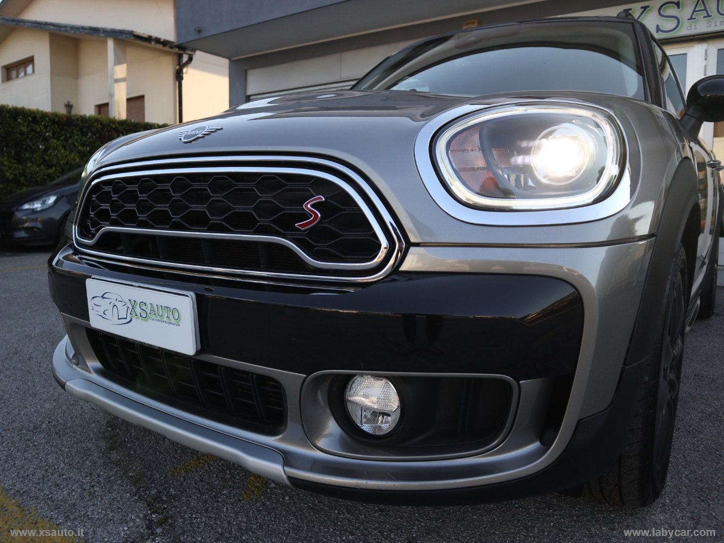 Mini Cooper SD Business Countryman ALL4 - immagine 25