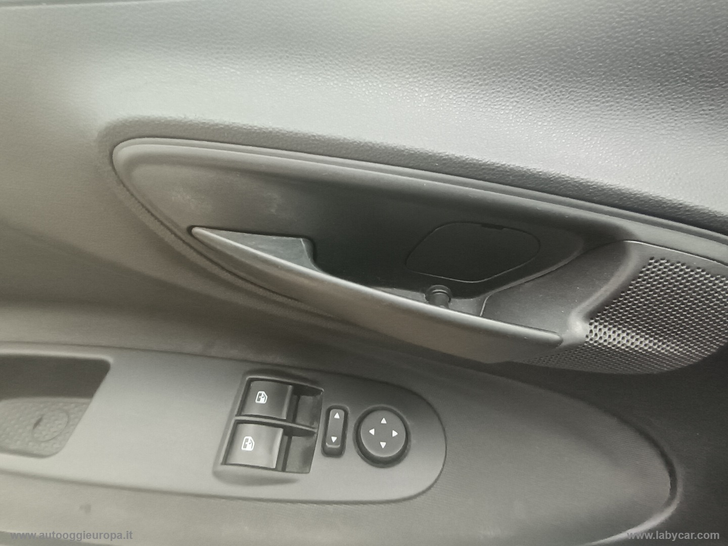 Punto 1.4 8V 5p. Easypower Street - immagine 25