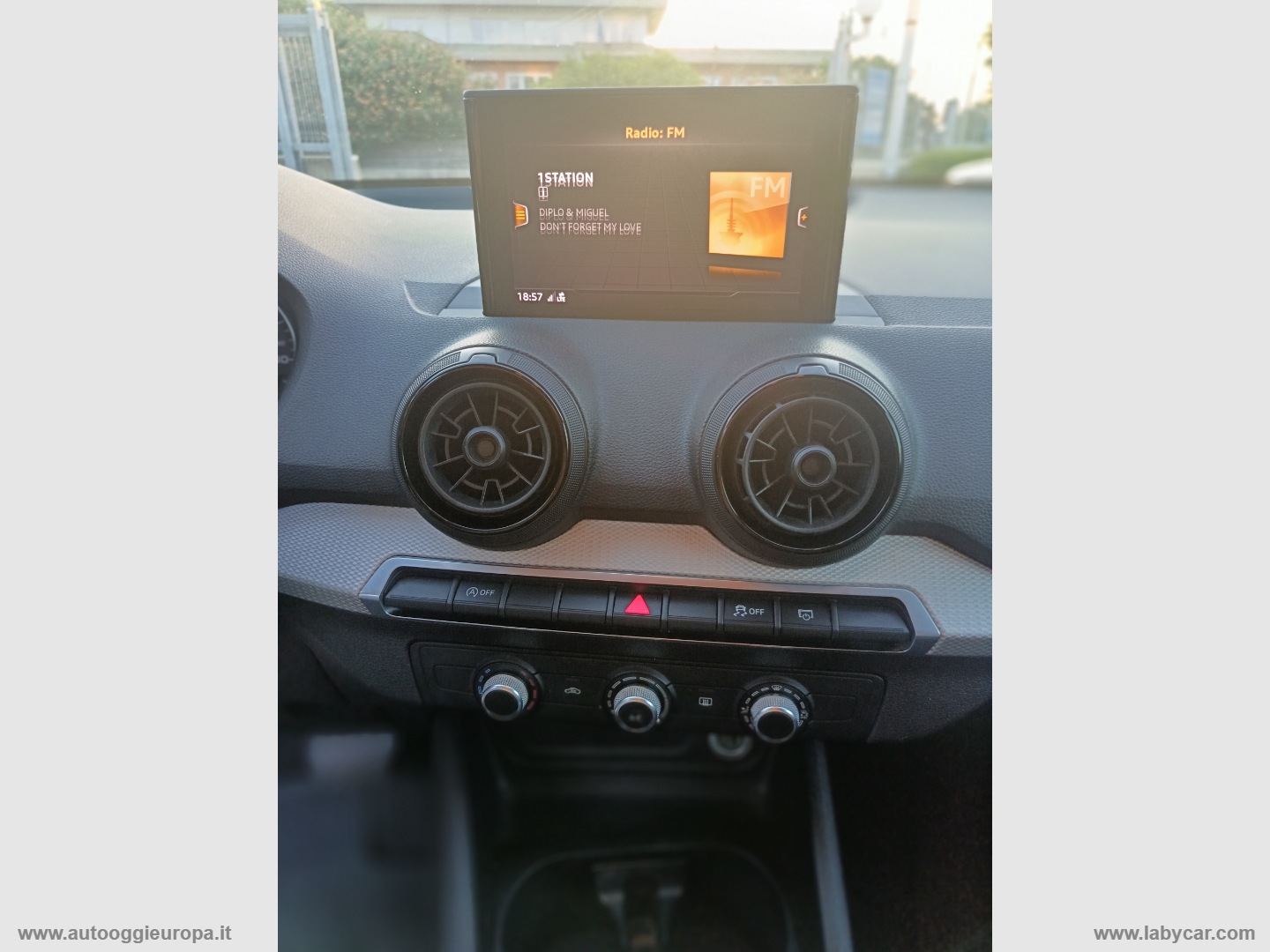 Q2 1.6 TDI S tronic Business - immagine 25