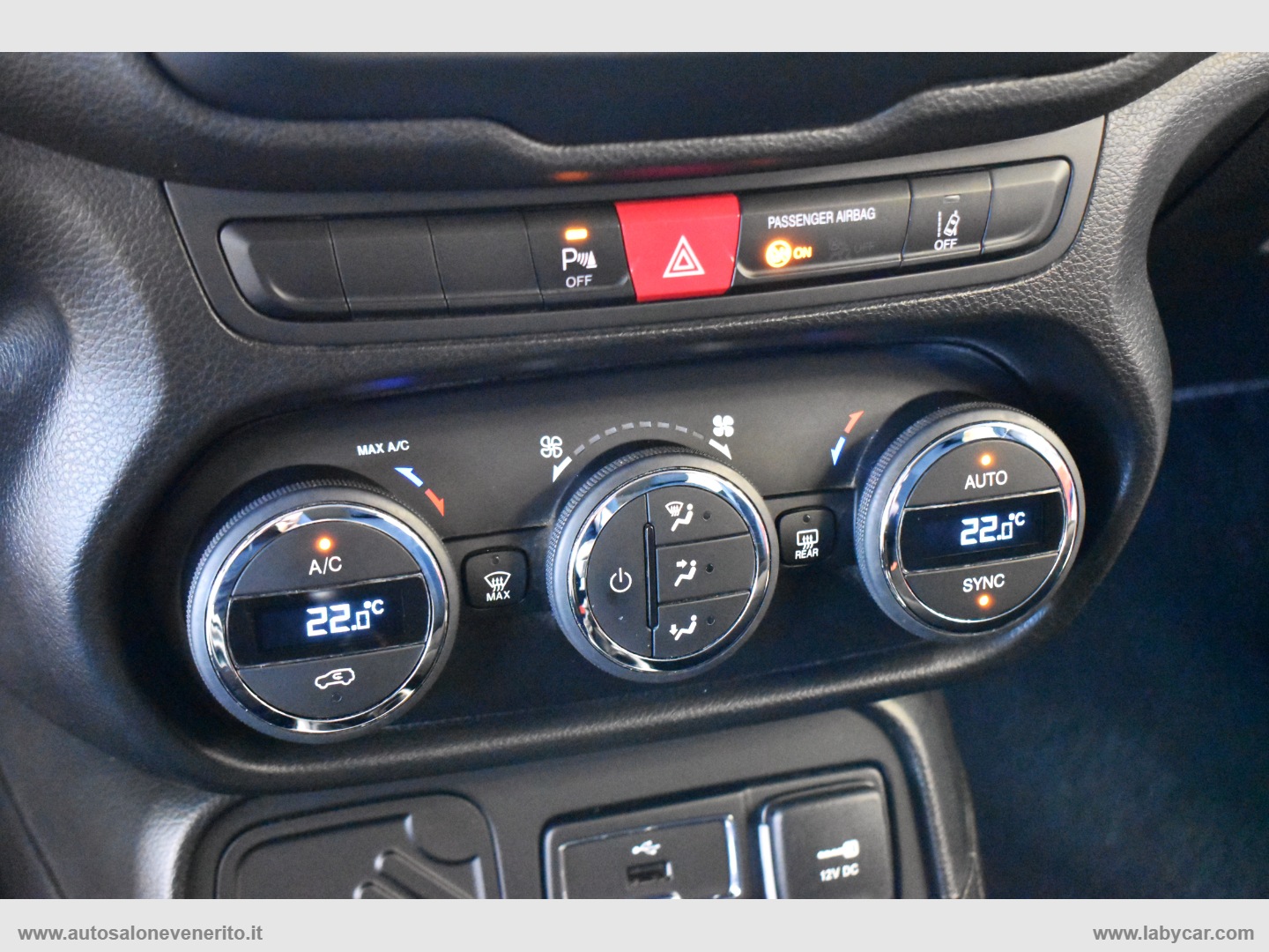 Renegade 1.6 Mjt 120CV Limited - immagine 25