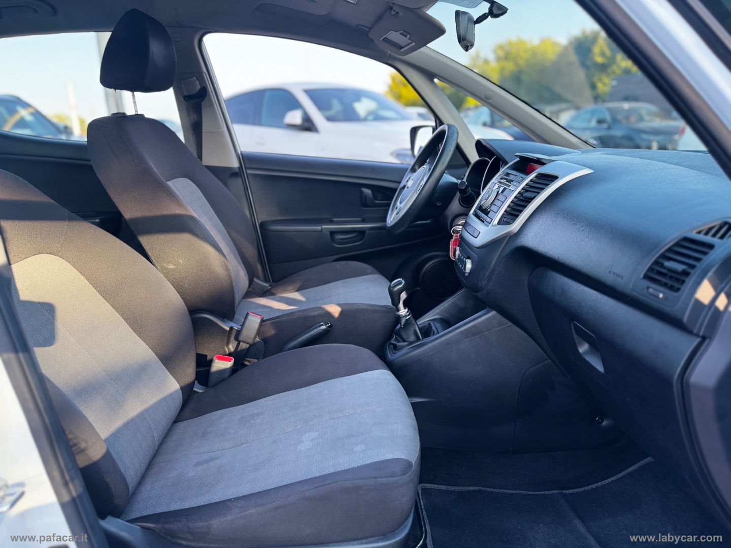 Venga 1.4 CRDi 90 CV Active - immagine 25