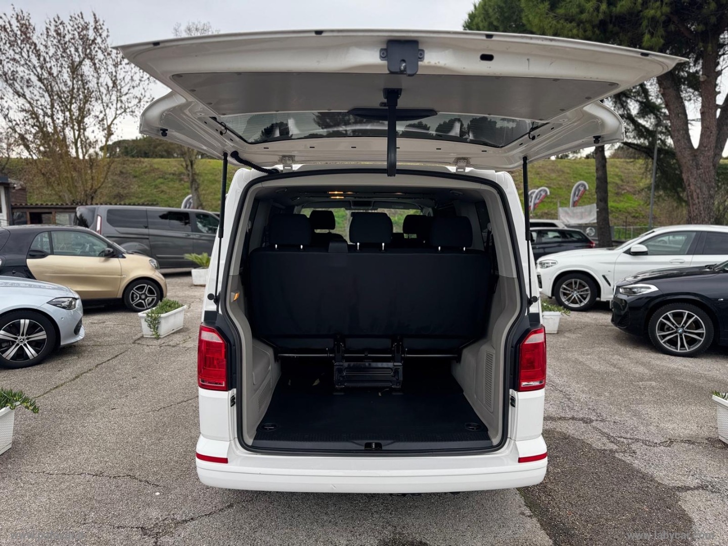 Caravelle 2.0TDI 150 DSG PC Comf. - immagine 25