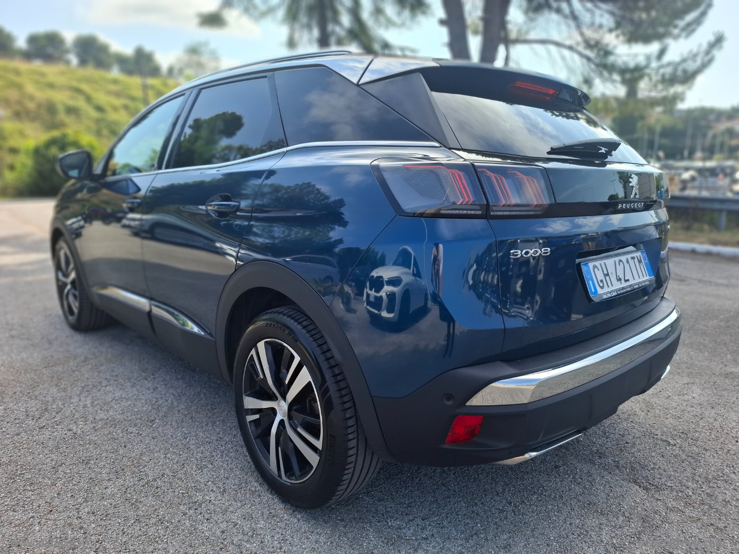 3008 BlueHDi 130 S&S EAT8 GT - immagine 25