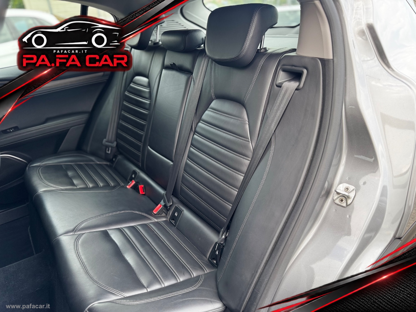 Stelvio 2.2 T.diesel 210 CV AT8 Q4 Exec. - immagine 25