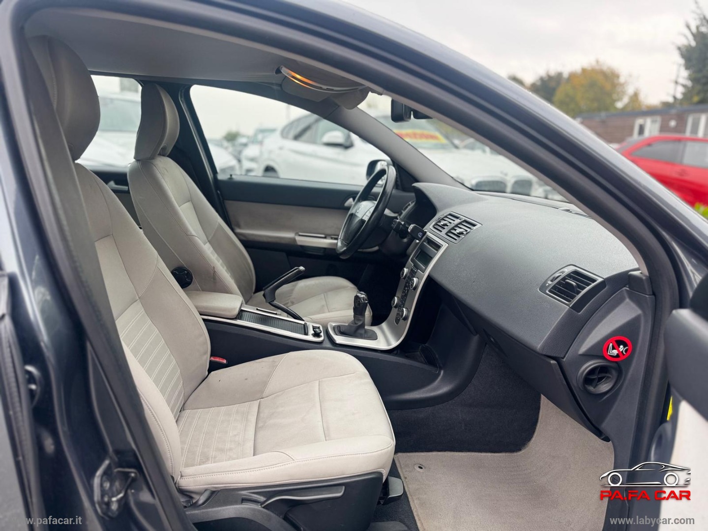 V50 2.0 D Summum - immagine 25
