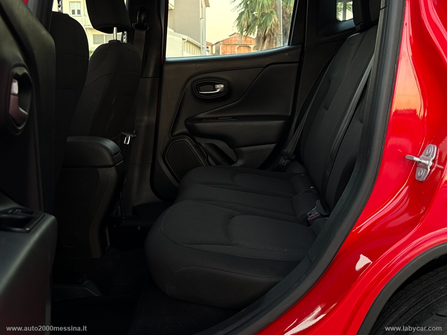 Renegade 1.6 Mjt 130CV Longitude - immagine 25