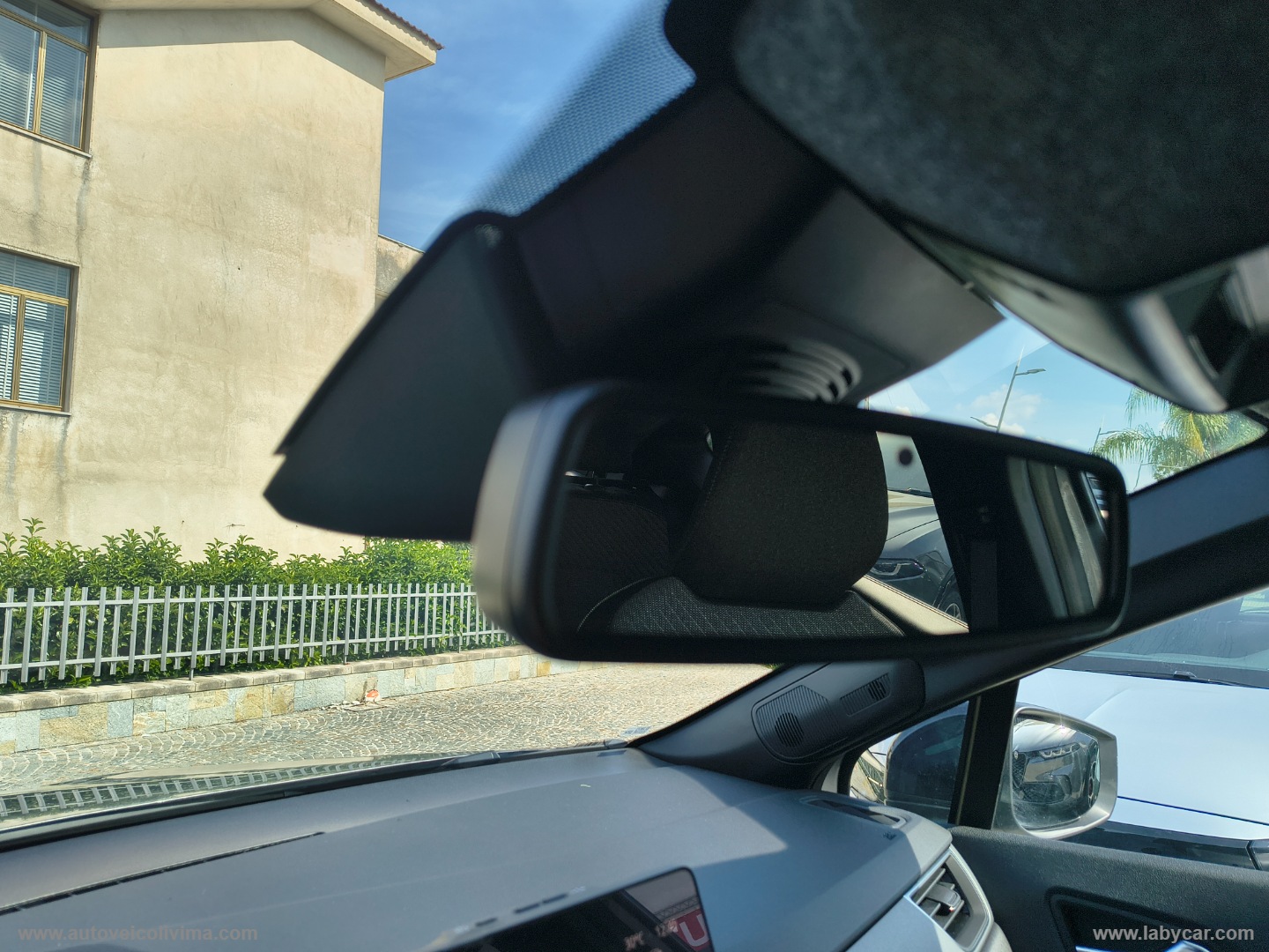 Captur Eco-G 120 CV Techno - immagine 25