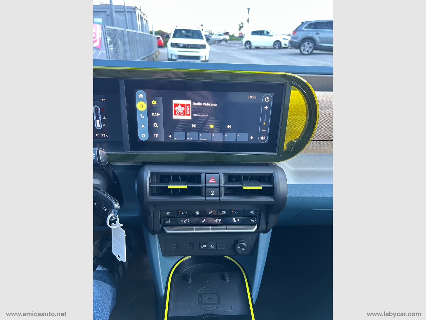 Grande Panda 1.2 Hybrid 110 S&S La Prima - immagine 25