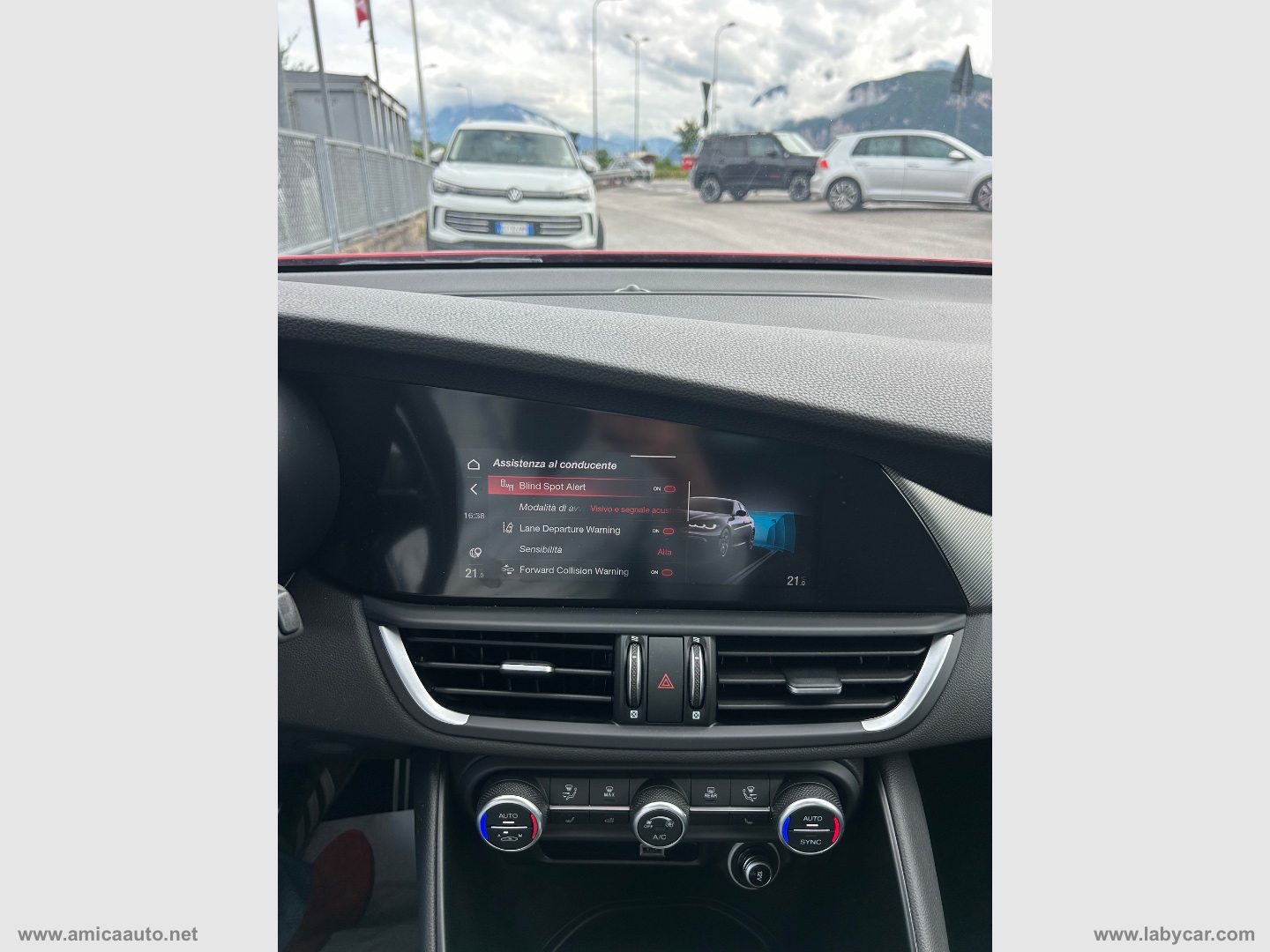 Giulia 2.0 Turbo 280CV AT8 AWD Q4 Veloce - immagine 25