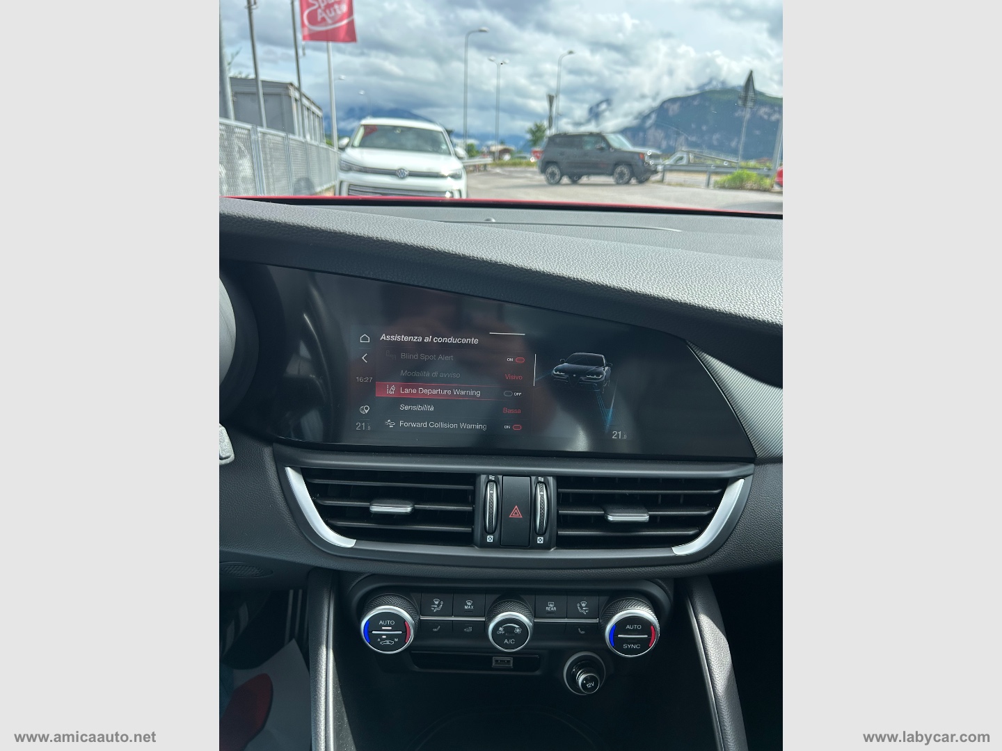 Giulia 2.0 Turbo 280CV AT8 AWD Q4 Veloce KM 10.700 - immagine 25