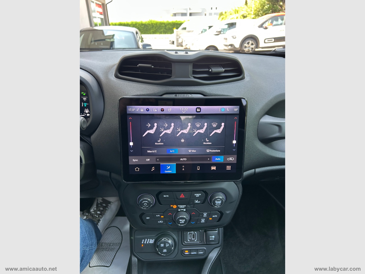 Renegade 1.3 T4 240CV PHEV 4xe AT6 Over. SOLO KM 2.300 - immagine 25
