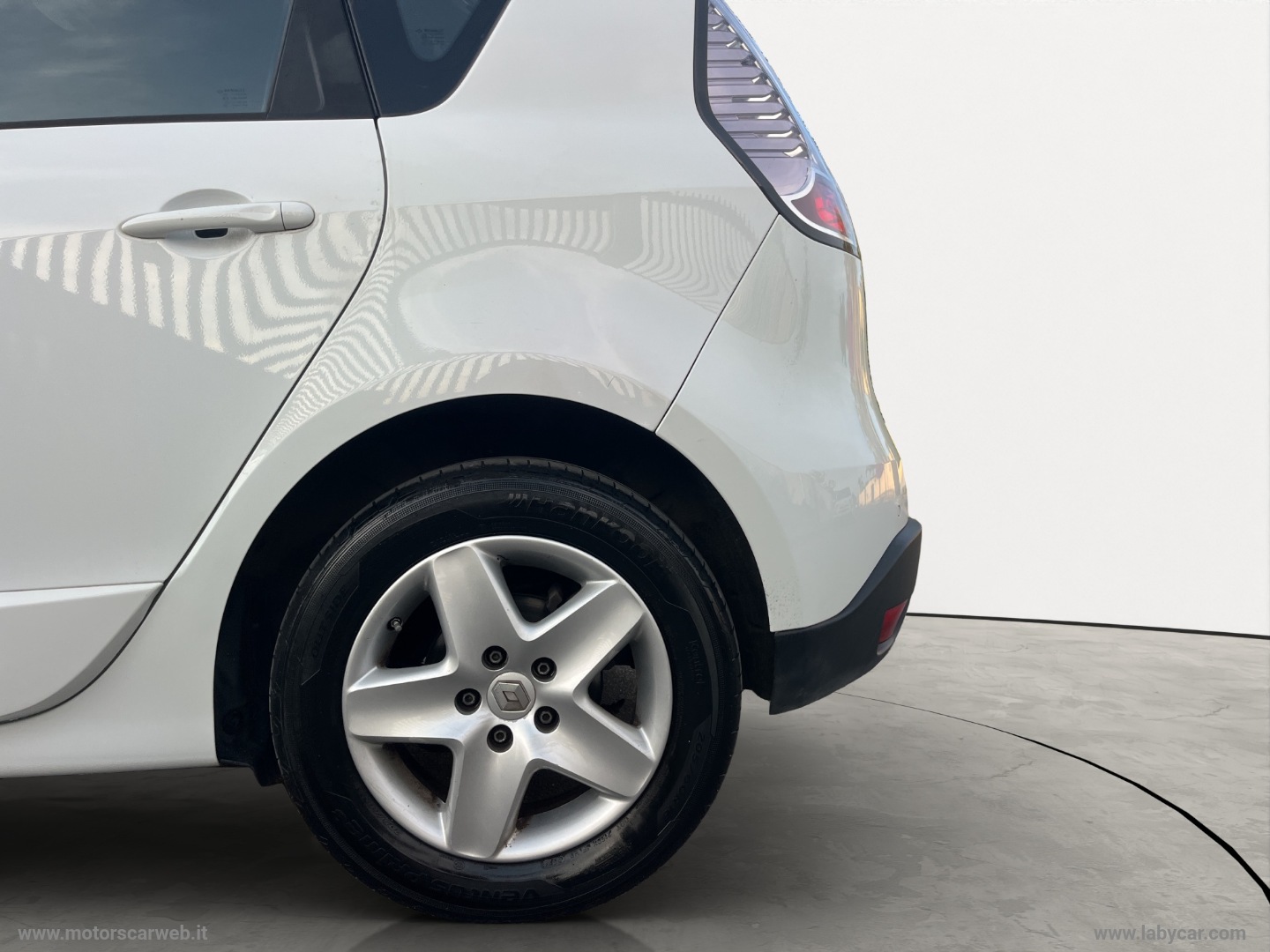 Scénic 1.5 dCi 110 CV EDC Limited - immagine 25