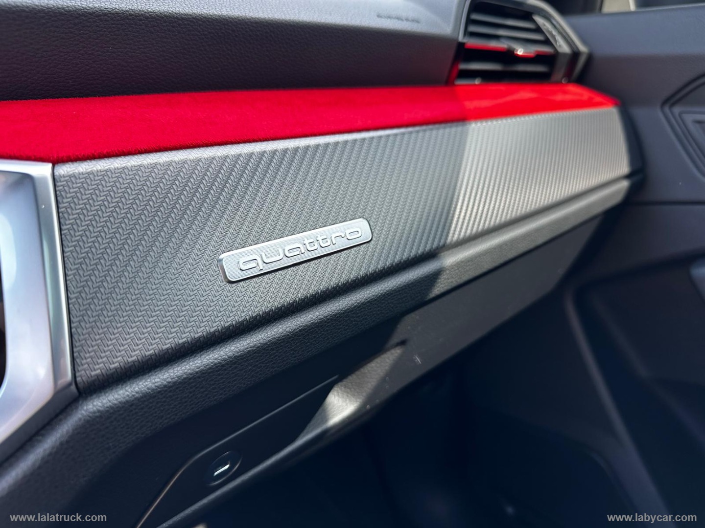 RS Q3 SPB quattro S tronic RSQ3 SPB Q.S-Tronic Dynamic Blackline Exclusive FULL - immagine 25