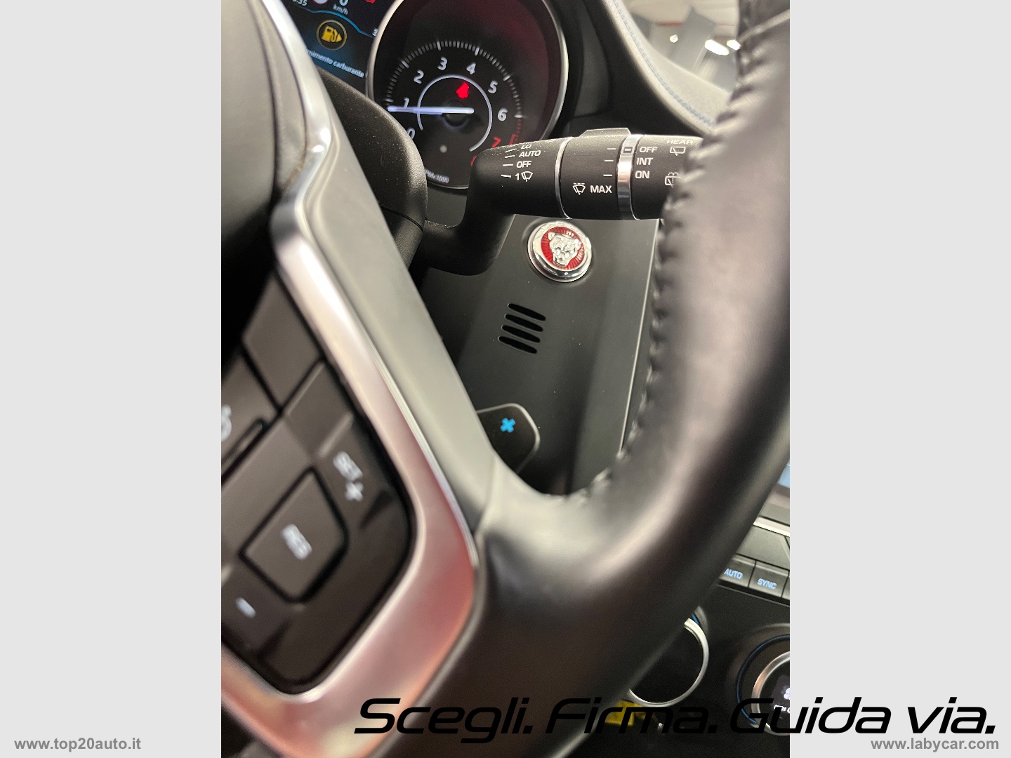 E-PACE P200 AWD R-DYNAMIC HSE AUT.|PELLE|BENZINA - immagine 25