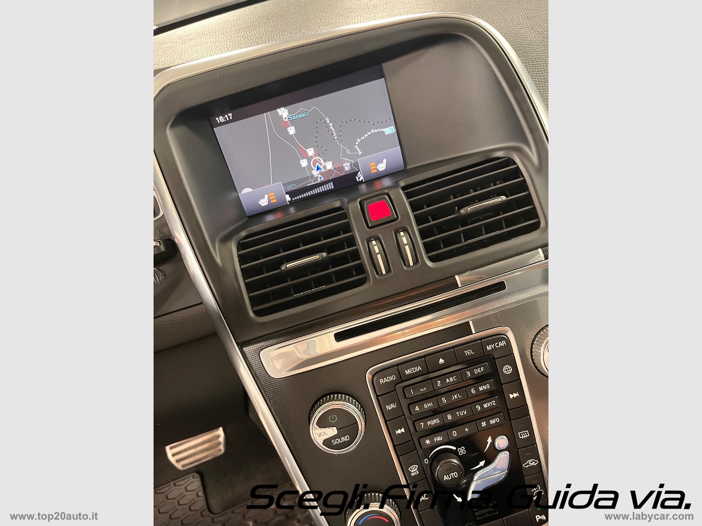 XC60 2.4 D4 4X4 AUTOMATICA R-DESIGN - immagine 25