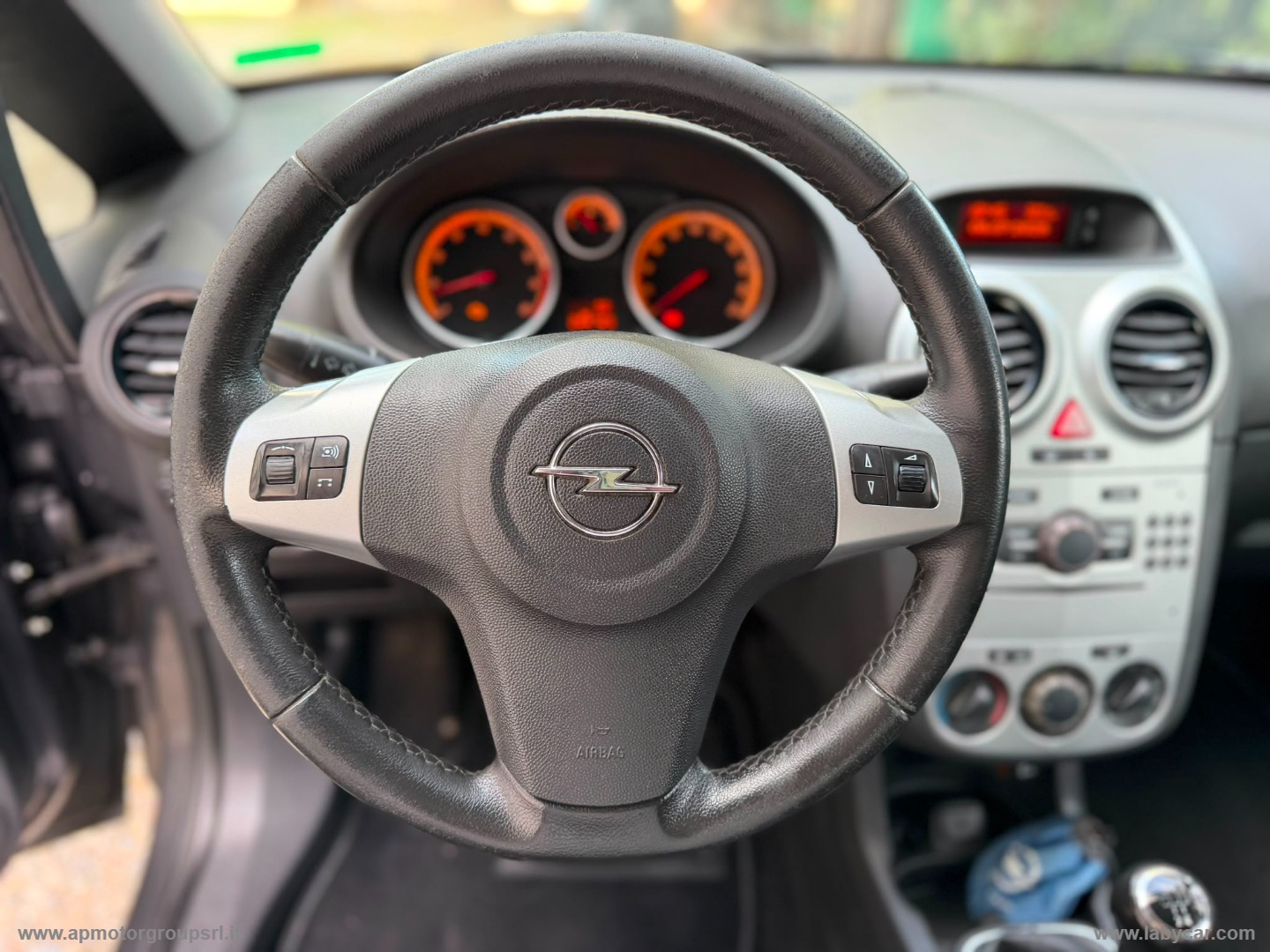 Corsa 1.2 85 CV 5p. GPL-TECH Club - immagine 25